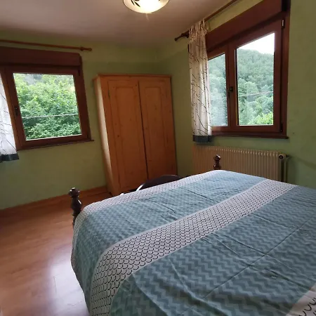 Gite Saint Ludan Ferienhaus Rombach-le-Franc